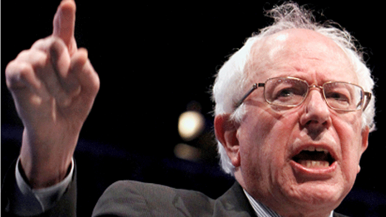 Ο προεδρικός υποψήφιος Bernie Sanders επικρίνει τους δανειστές της Ελλάδας